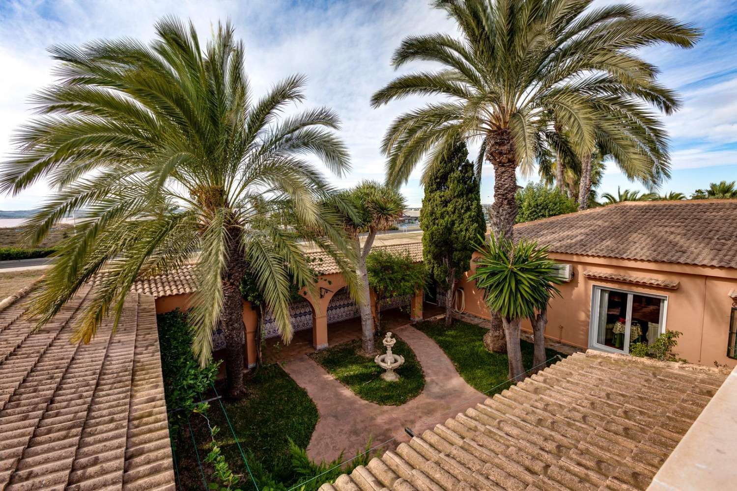 En Venta Villa de Lujo en San Luis Torrevieja