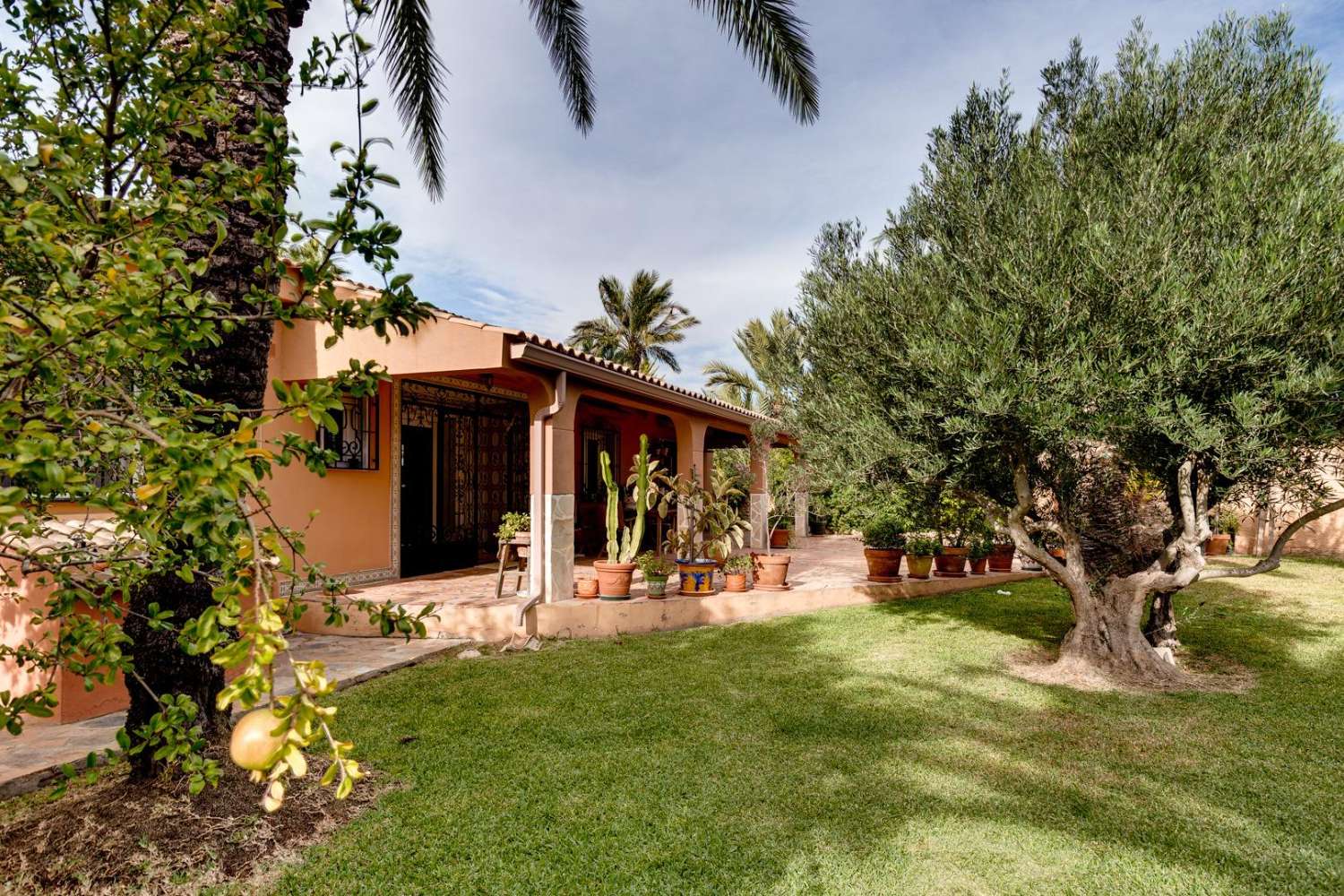 En Venta Villa de Lujo en San Luis Torrevieja