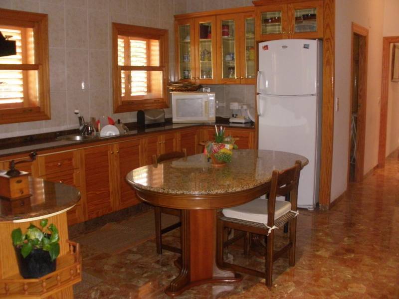 Chalet independiente de lujo en suelo urbanizable Elche ( Alicante)