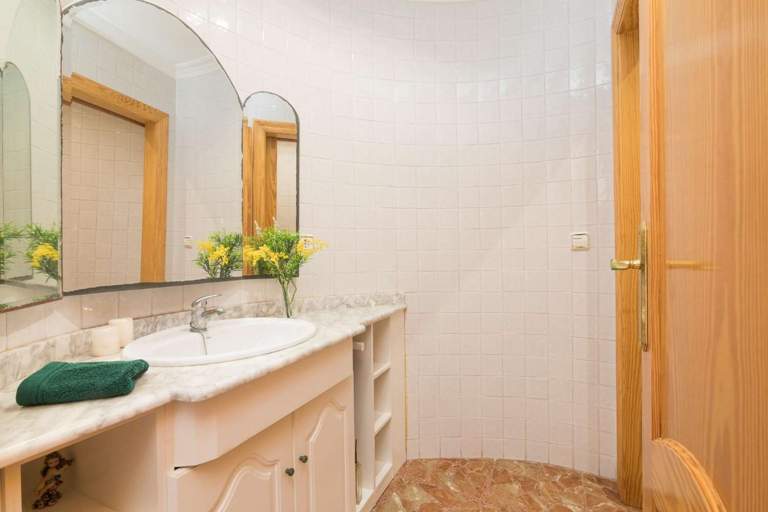 Chalet independiente de lujo en suelo urbanizable Elche ( Alicante)