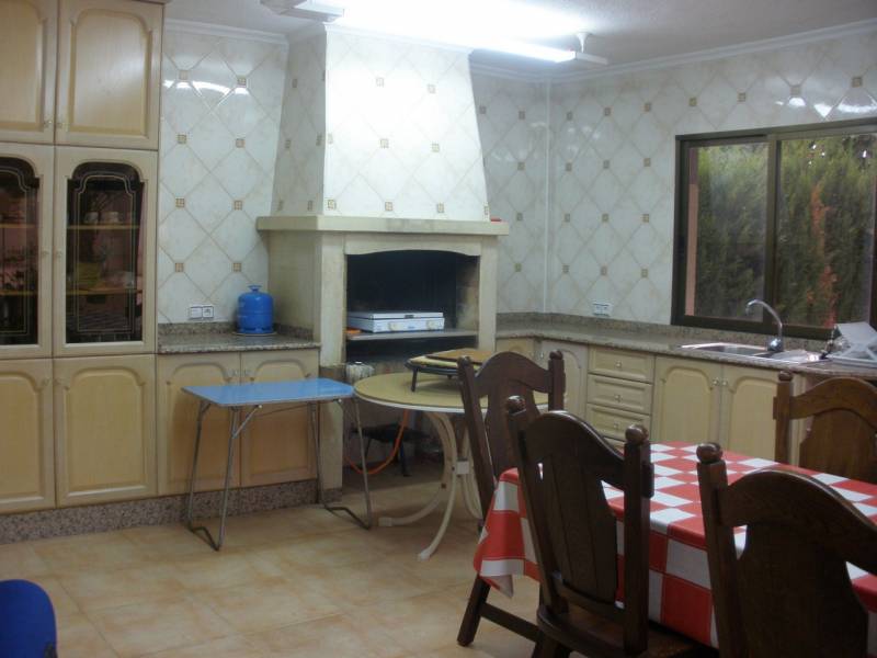 Chalet independiente de lujo en suelo urbanizable Elche ( Alicante)