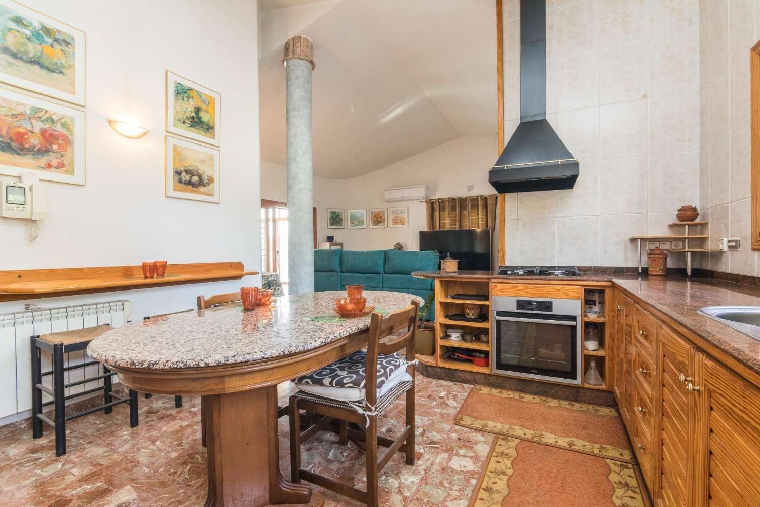 Chalet independiente de lujo en suelo urbanizable Elche ( Alicante)