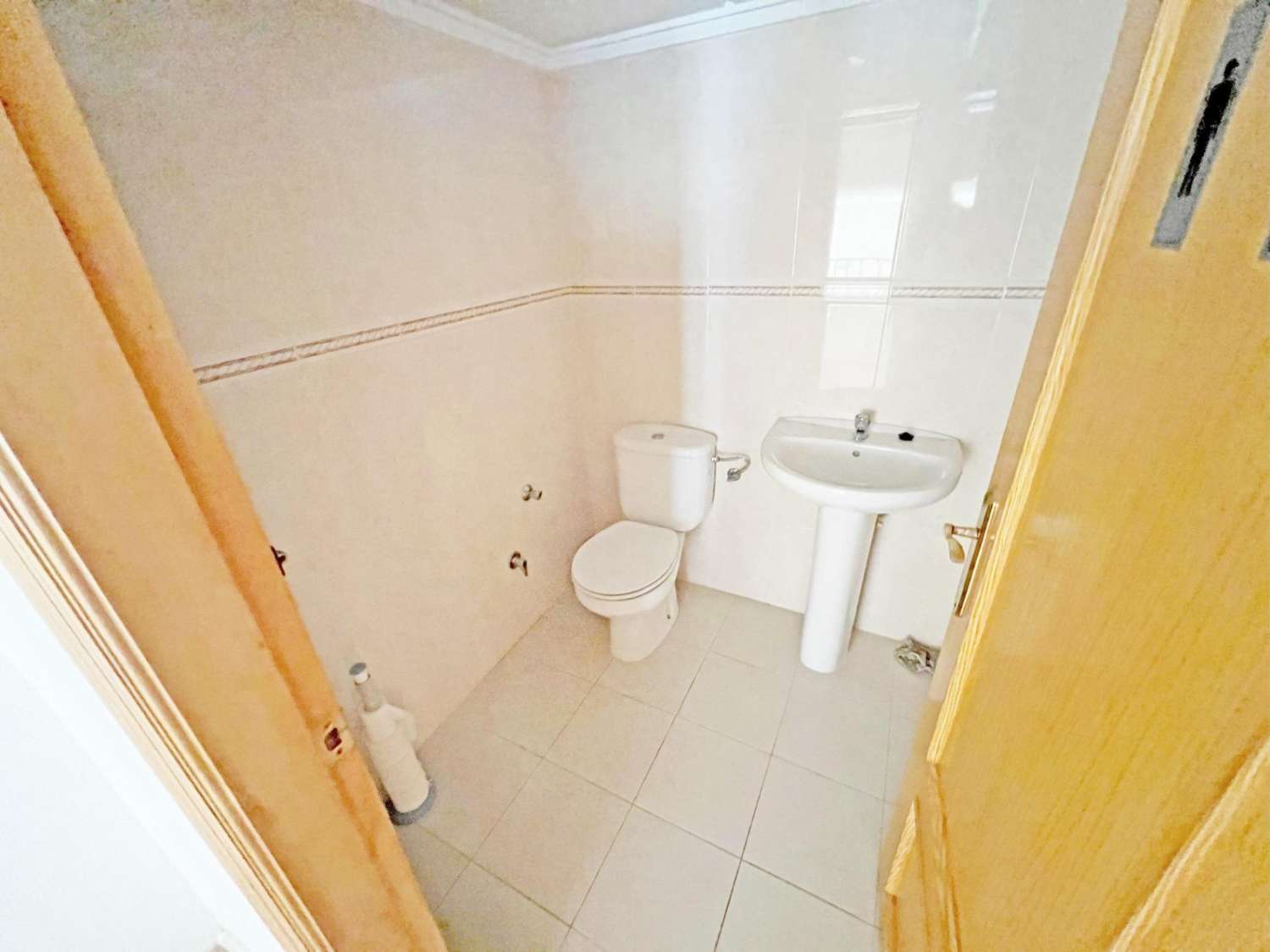 Geschäftsräume in Guardamar Del Segura (Pueblo)