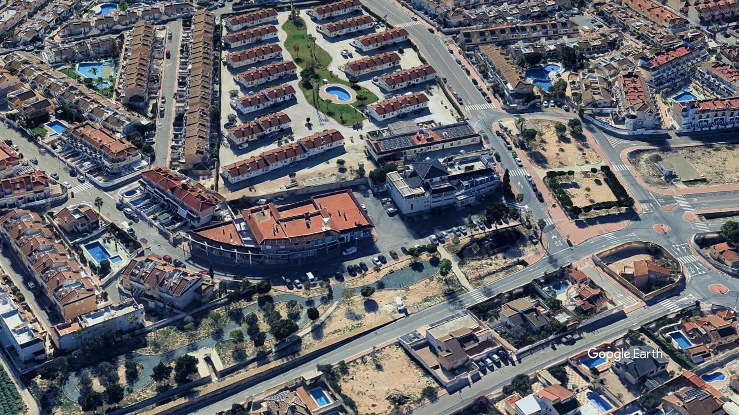 GESCHÄFTSRAUM IM EINKAUFSZENTRUM DOÑA PEPA (CIUDAD QUESADA)