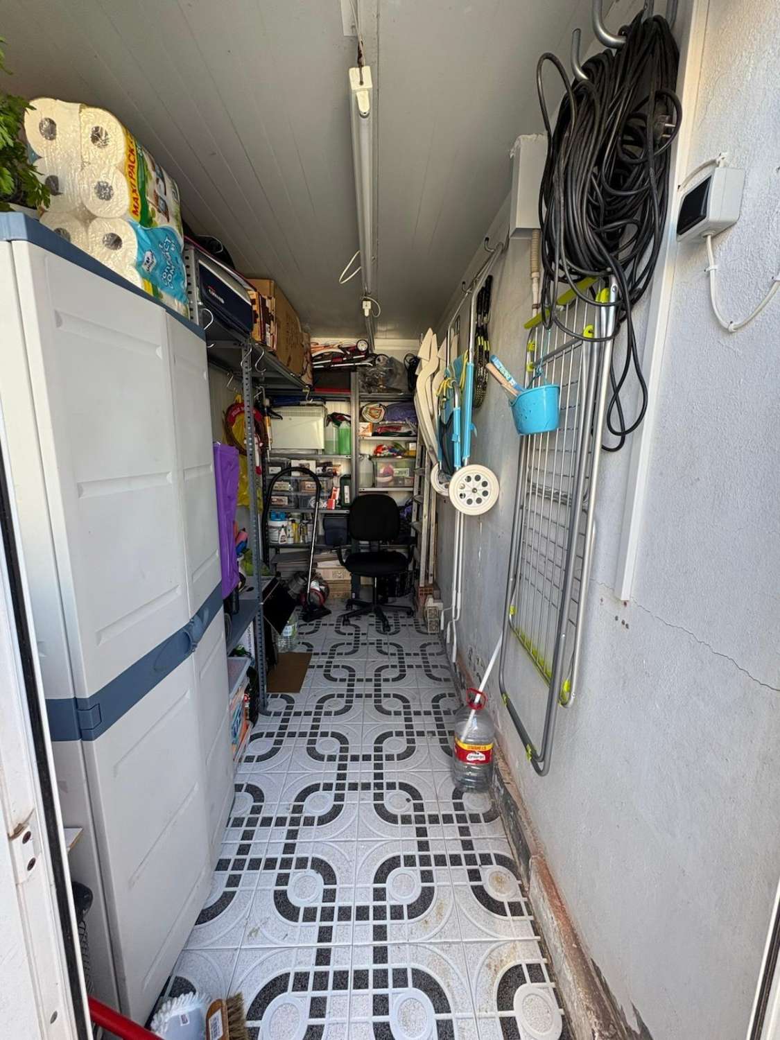 BUNGALOW I STADSOMRÅDET. TORREALMENDROS! TORREVIEJA