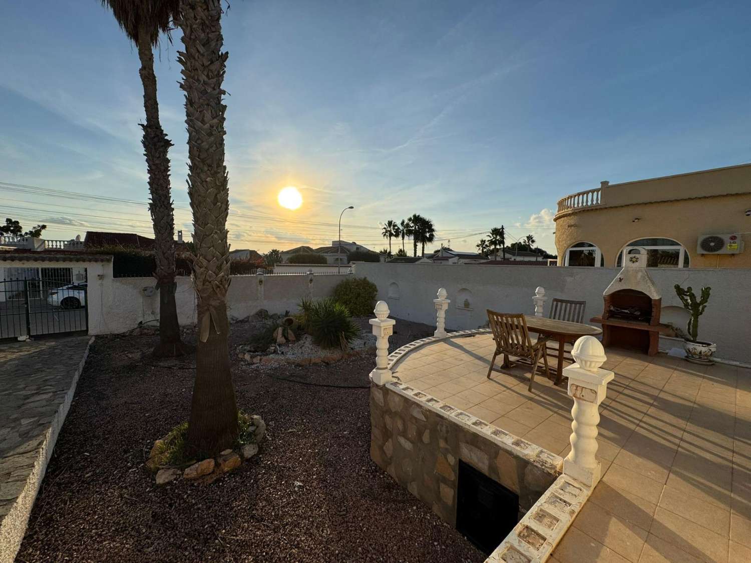 Doppelhaushälfte in La Siesta, Torrevieja