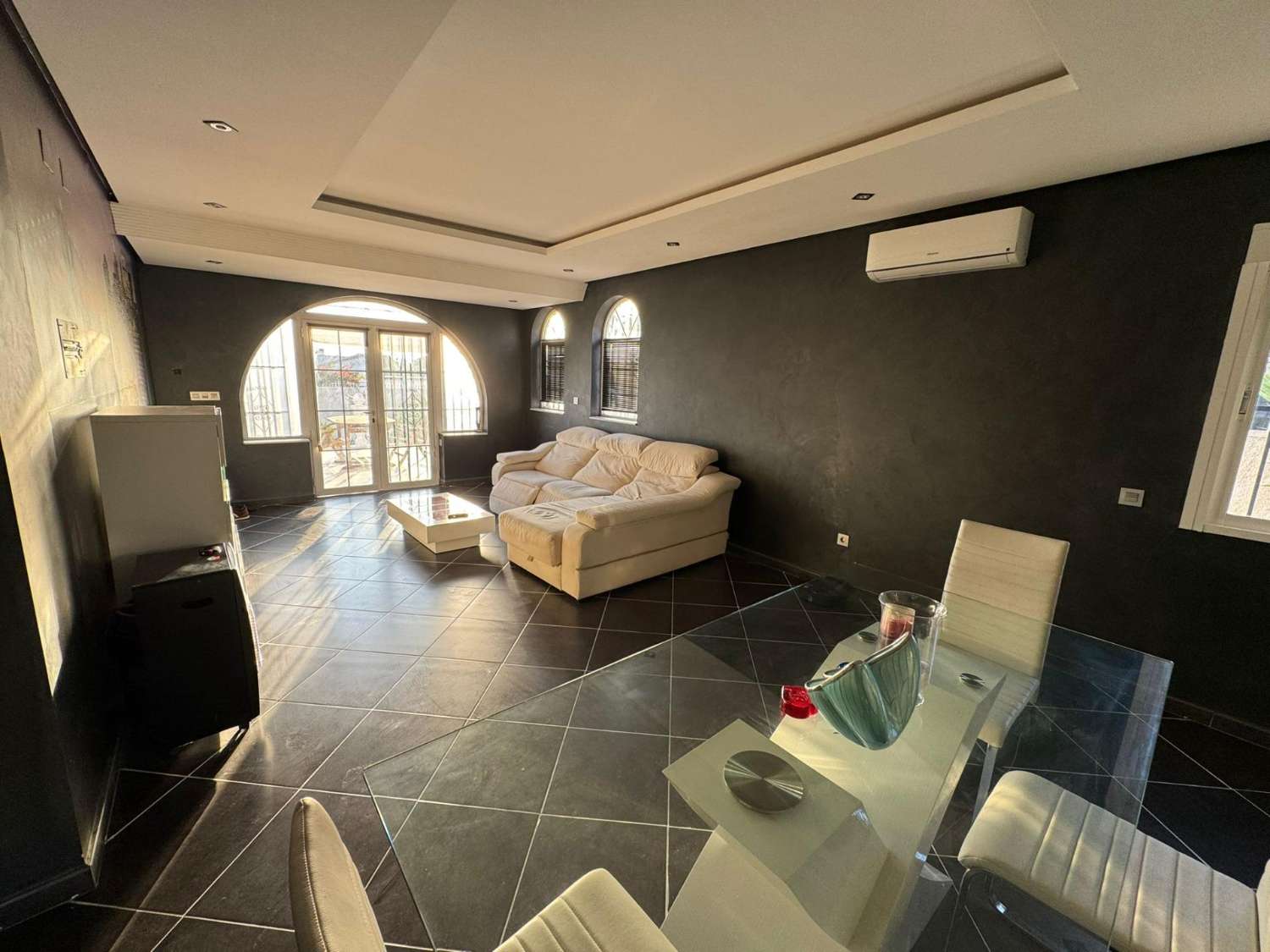 Doppelhaushälfte in La Siesta, Torrevieja