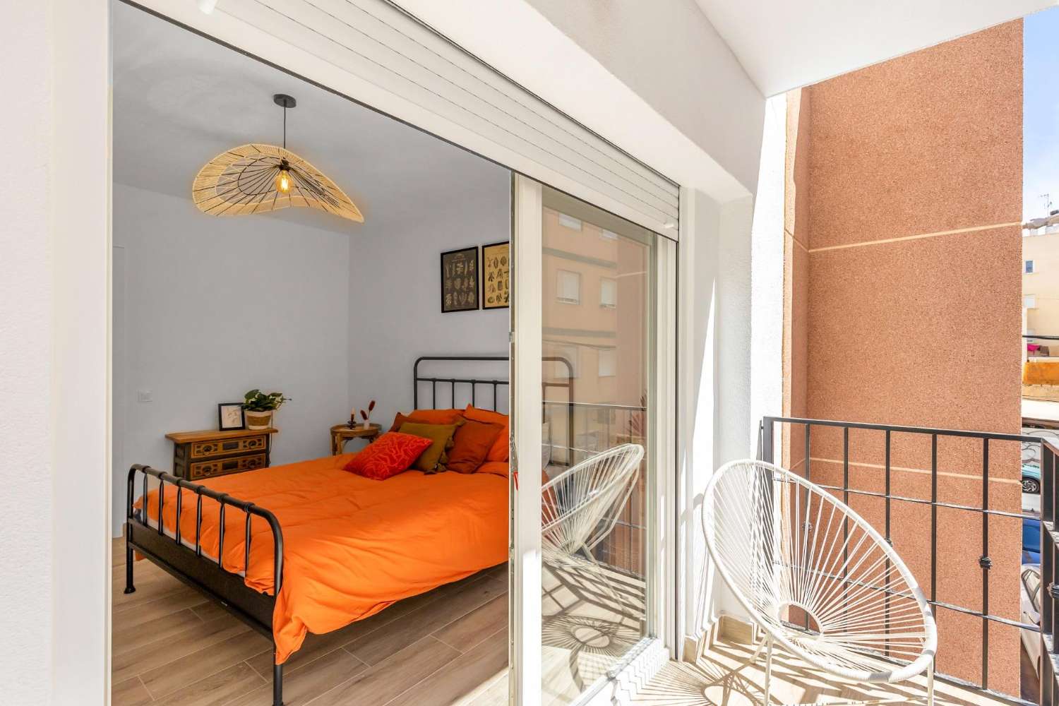 Renoviertes Haus im Herzen von Torrevieja mit Südausrichtung und nur 650 Meter vom Meer entfernt