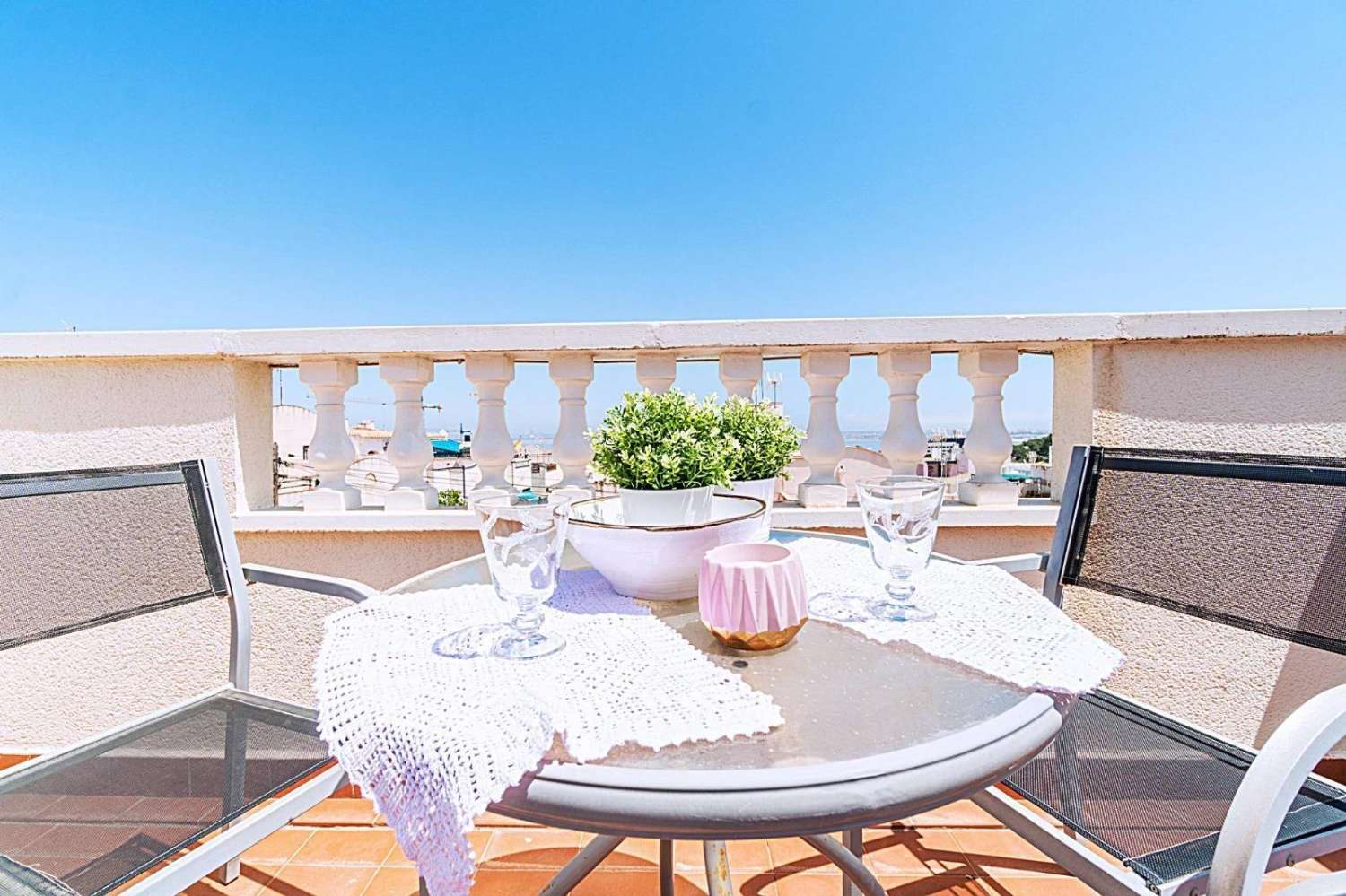 MAISON DE VILLE À LOS BALCONES AVEC PISCINE (TORREVIEJA)