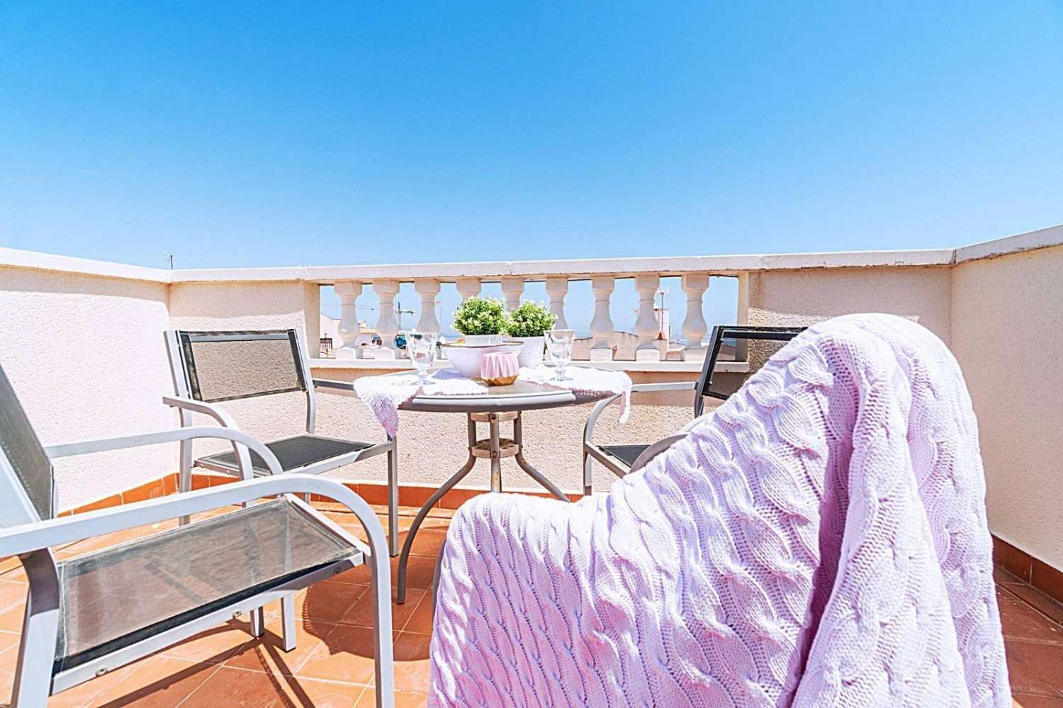 MAISON DE VILLE À LOS BALCONES AVEC PISCINE (TORREVIEJA)