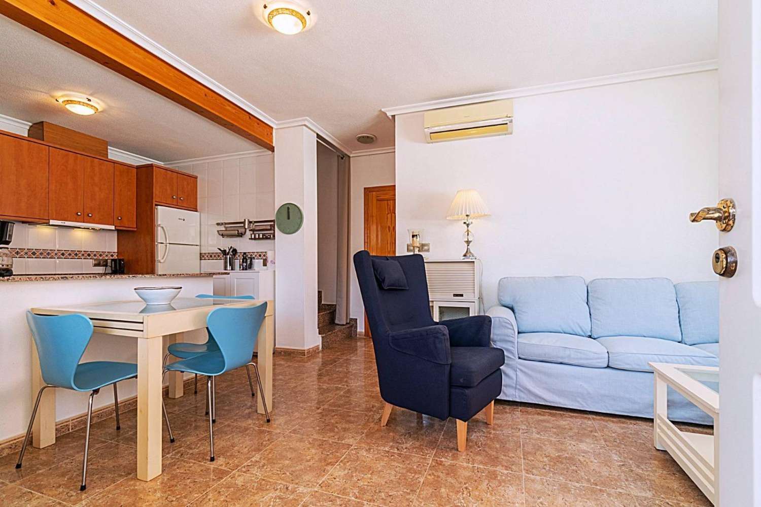 MAISON DE VILLE À LOS BALCONES AVEC PISCINE (TORREVIEJA)