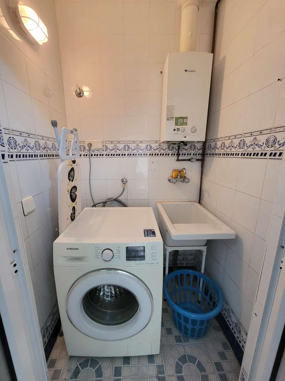 Bonito triplex, espacioso, 4 dormitorios, 3 baños, terrazas amplias, cerca de la playa en Torre de la Horadada