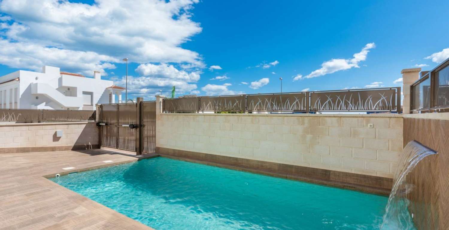 Відкрийте для себе свій новий будинок у Villas del Mar II, La Manga del Mar Menor