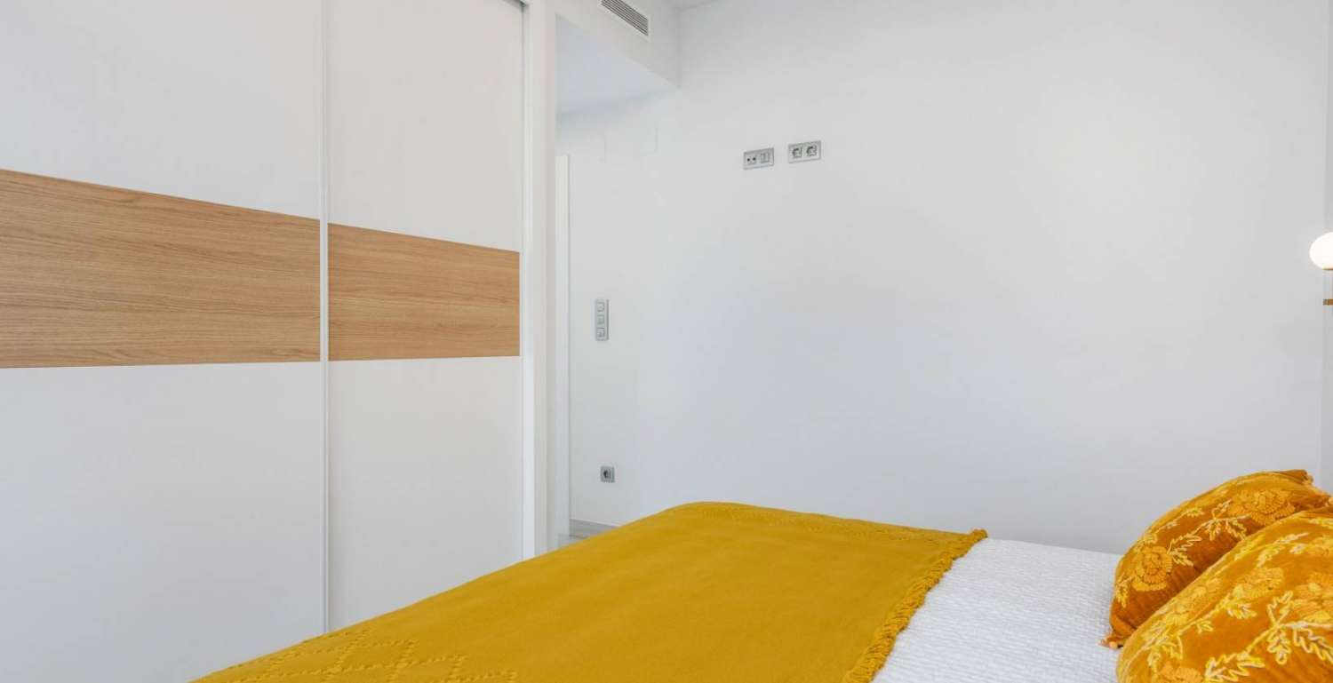 Відкрийте для себе свій новий будинок у Villas del Mar II, La Manga del Mar Menor