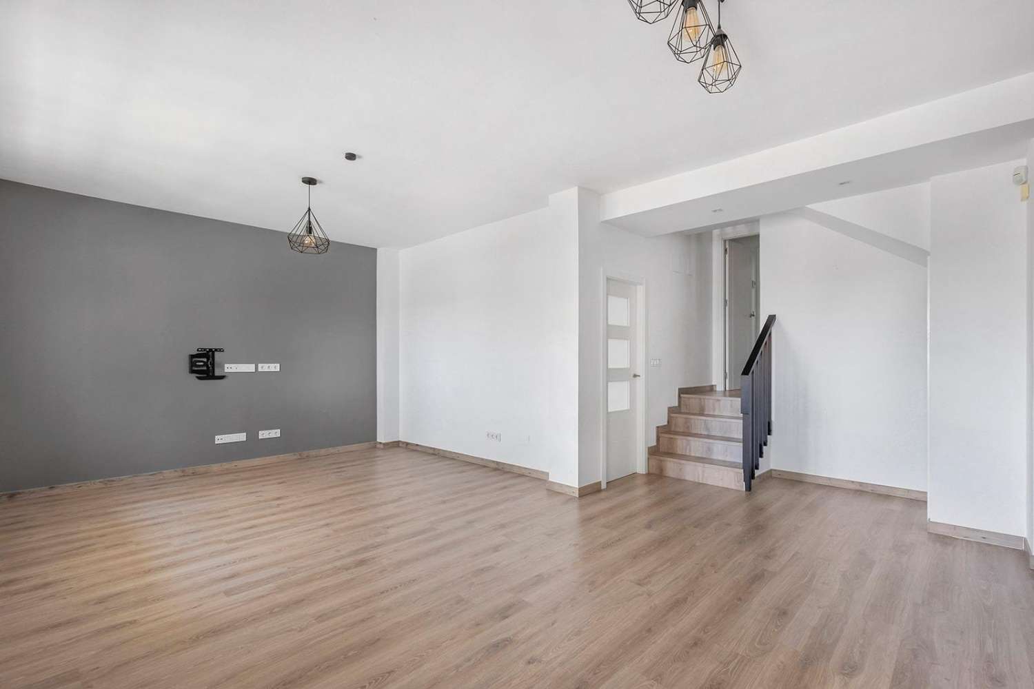 Opportunité de villa rénovée à Aguas Nuevas Torrevieja