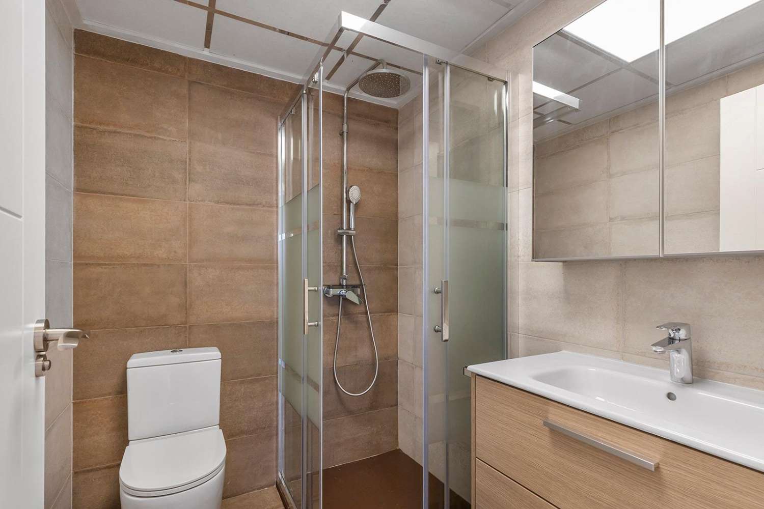 Opportunité de villa rénovée à Aguas Nuevas Torrevieja