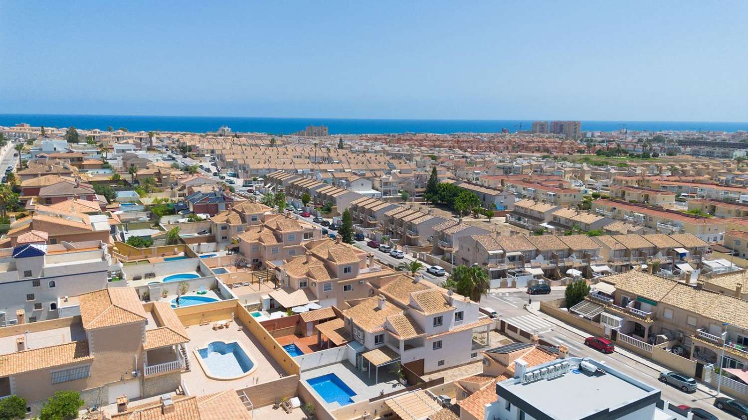 Opportunité de villa rénovée à Aguas Nuevas Torrevieja