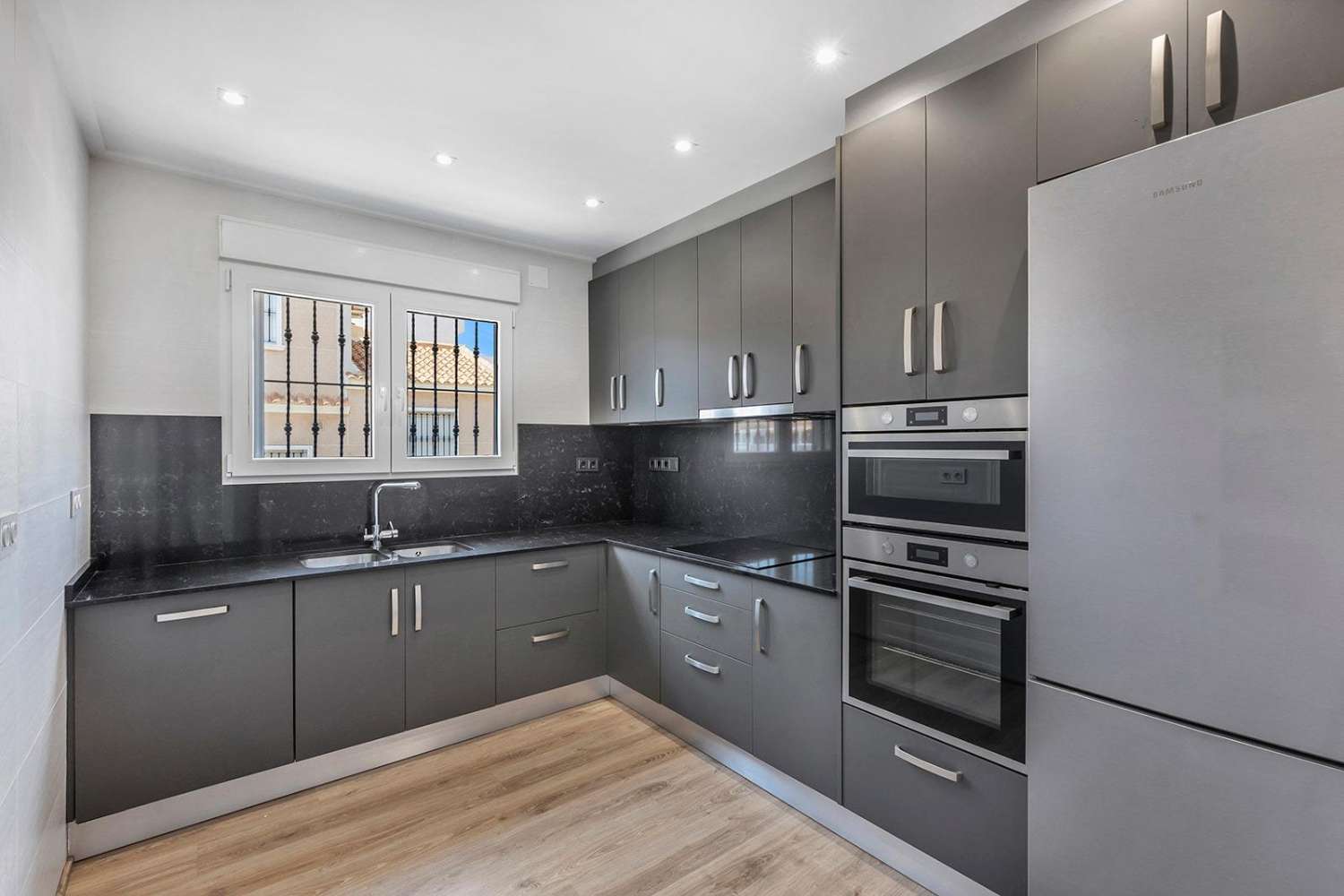 Opportunité de villa rénovée à Aguas Nuevas Torrevieja