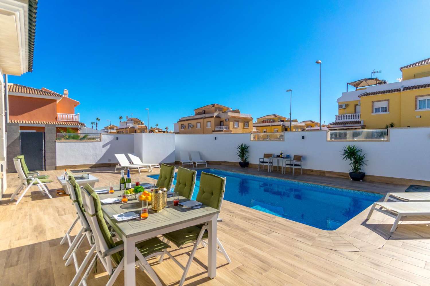 Lo Marabú, Villa Méditerranéenne Moderne avec Grande Parcelle et Piscine Privée ( Ciudad Quesada )