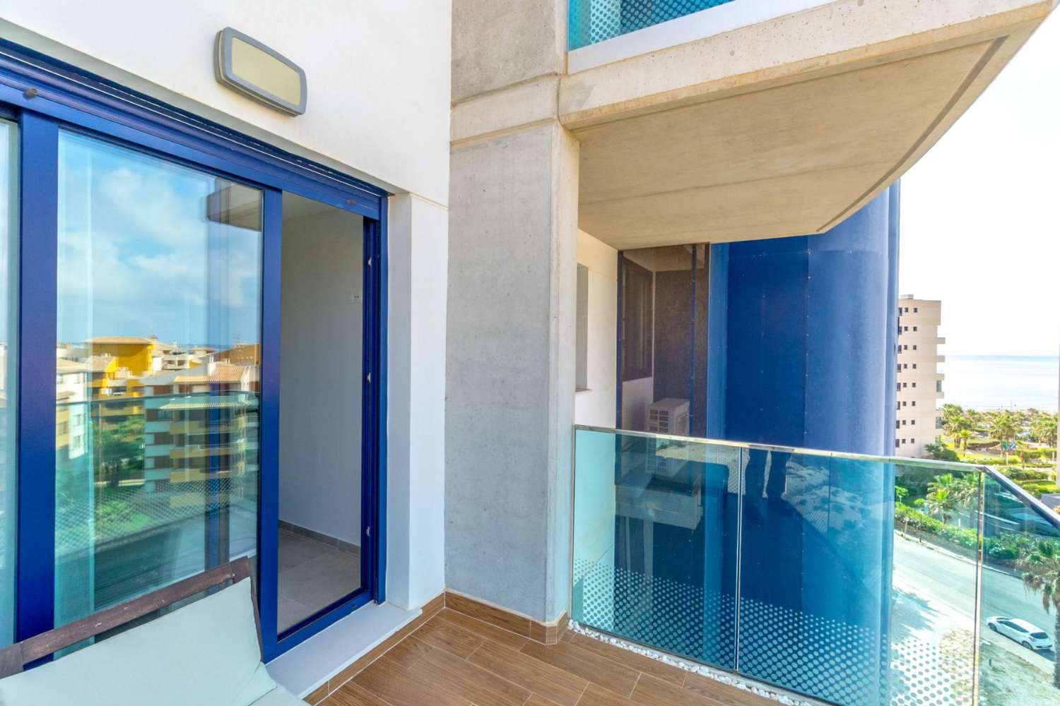 Sea Senses, magnífico apartamento en primera línea de playa con vistas panorámicas al mar y 3 dormitorios.